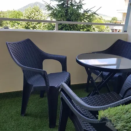 B&r Apartmans Lägenhet